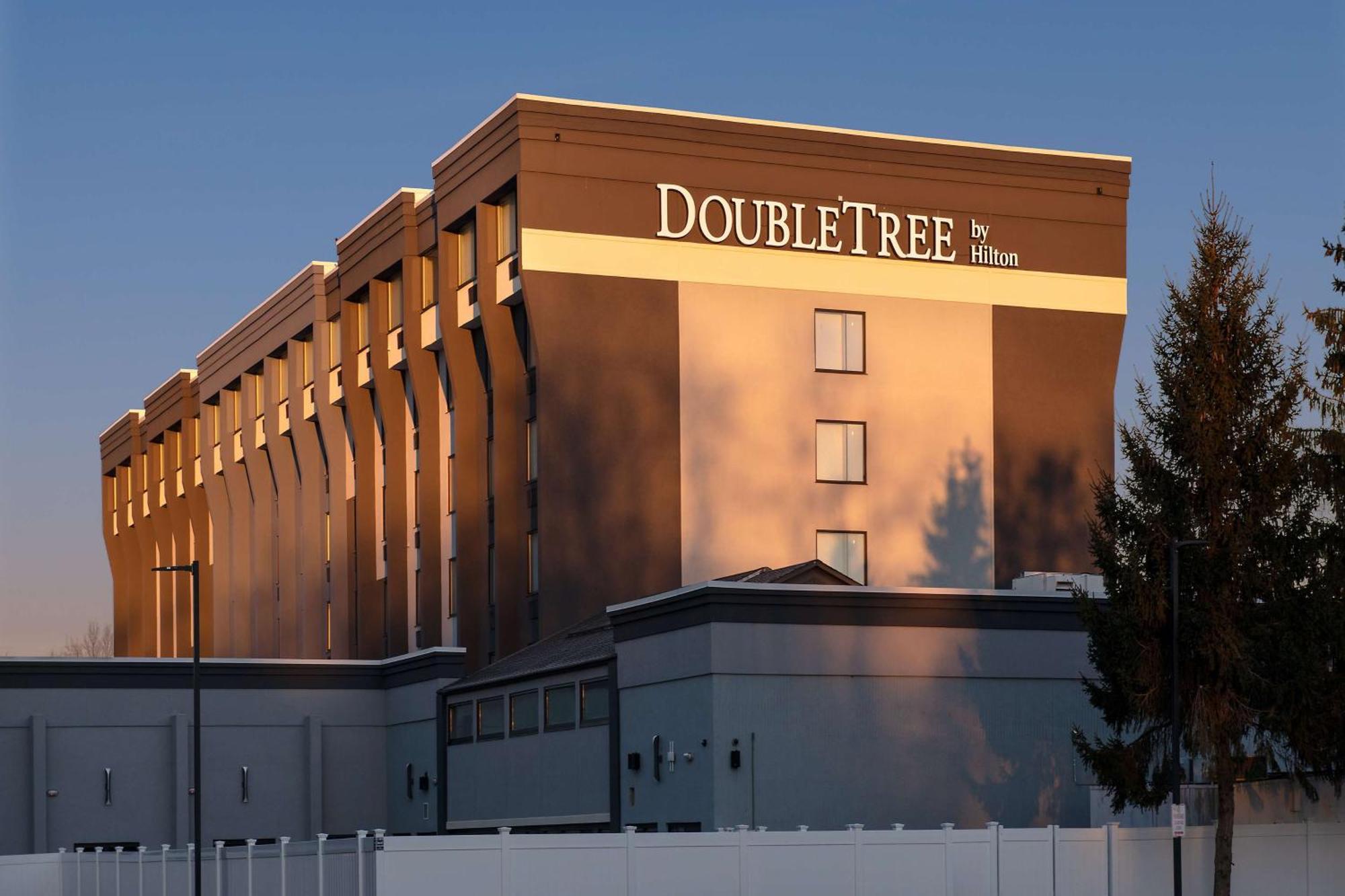 Doubletree By Hilton Monroe Township Cranbury Hotel Rossmoor Luaran gambar